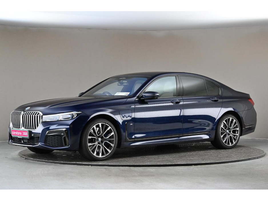 2020 BMW 7 Series - image 4