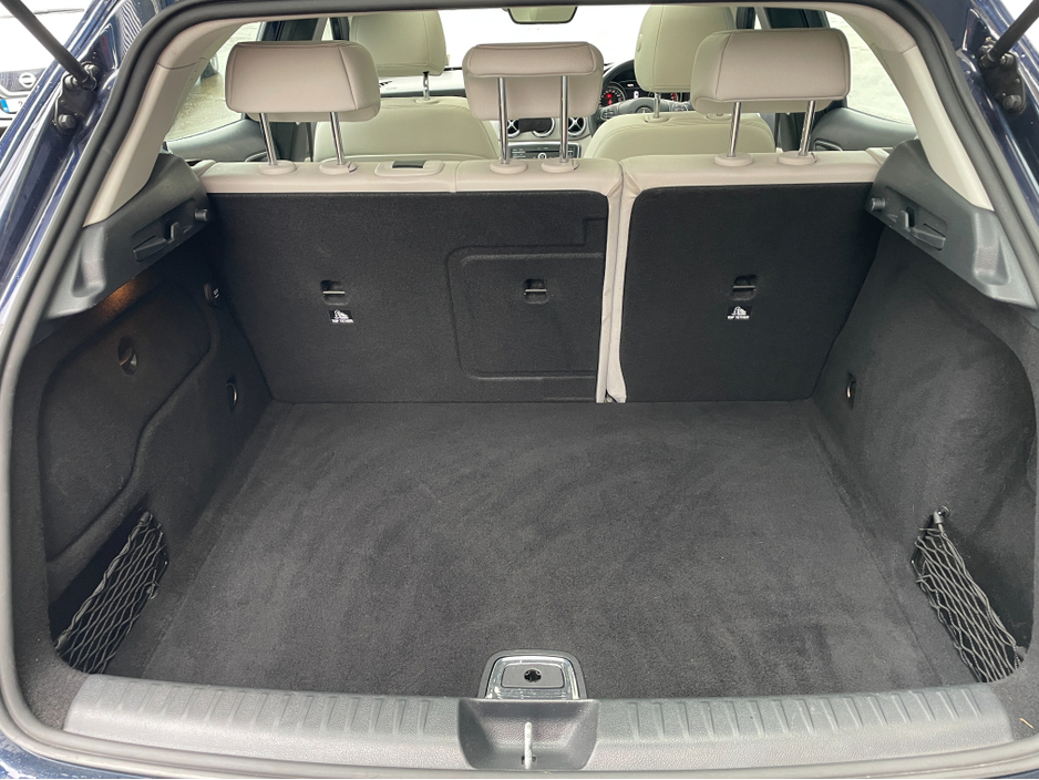 2018 Mercedes-Benz GLA Class - image 16