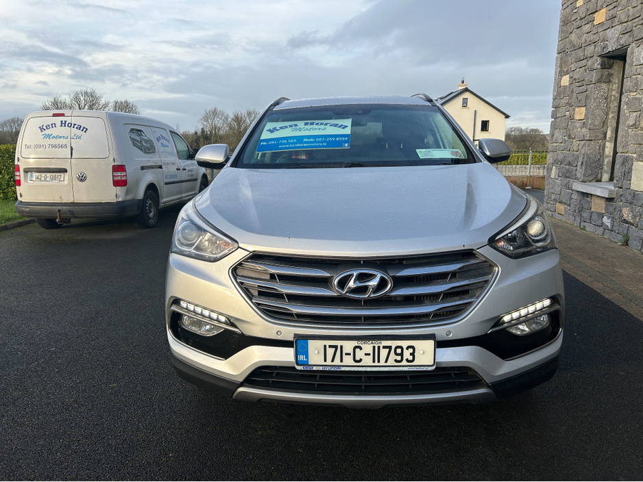2017 Hyundai Santa Fe EXECUTIVE 4WD 7 Seater €14,995