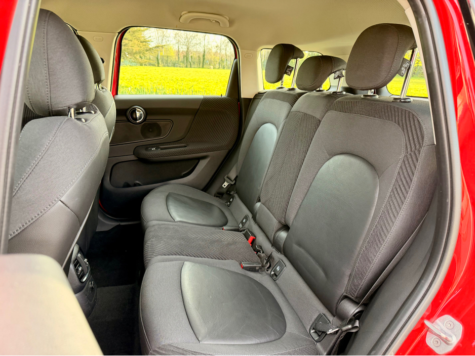 2018 MINI Countryman - image 20