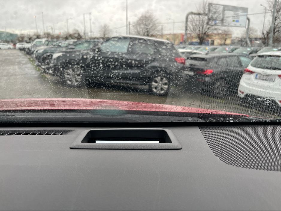 2018 Toyota Prius TOURING SELECTION AUTOMATIC 1.8 HYBRID PETROL //HIGH SPEC//FULL LEATHER HEATED SEATS//HEAD UP DISPLAY//ADAPTIVE CRUISE CONTROL//REVERSE CAMERA// €16,950