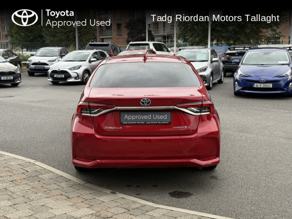 2023 Toyota Corolla LUNA SALOON * LOW MILEAGE NEW MODEL* €28,950