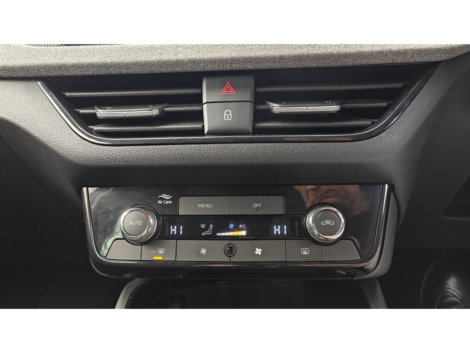 2025 Skoda Scala - image 9