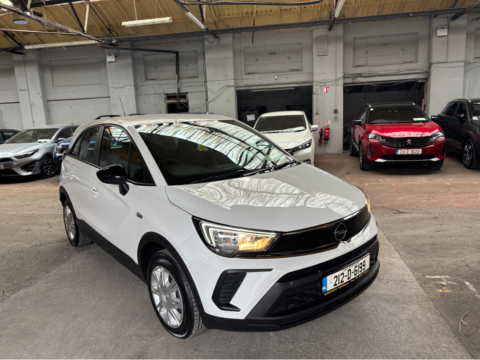 2021 Opel Crossland X - image 13