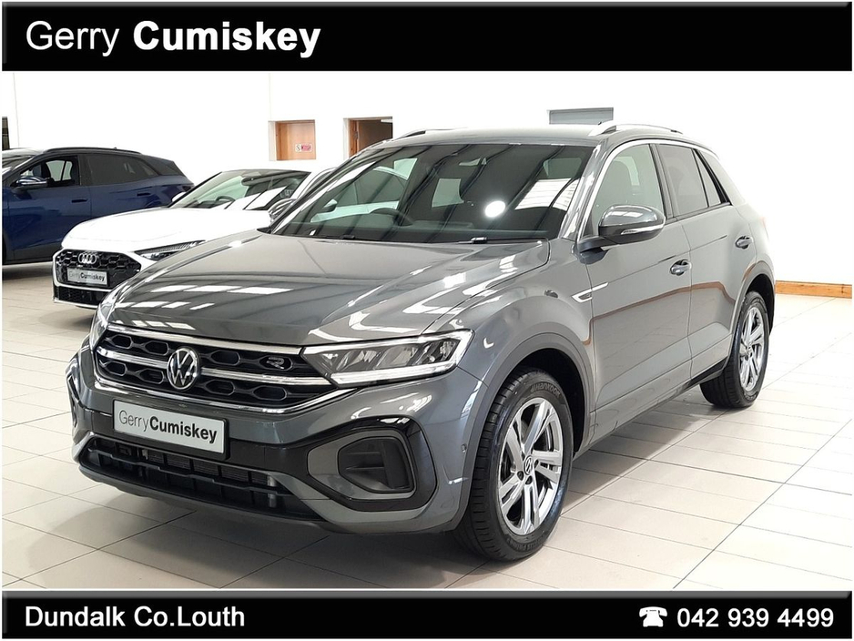 2025 Volkswagen T-Roc - image 3