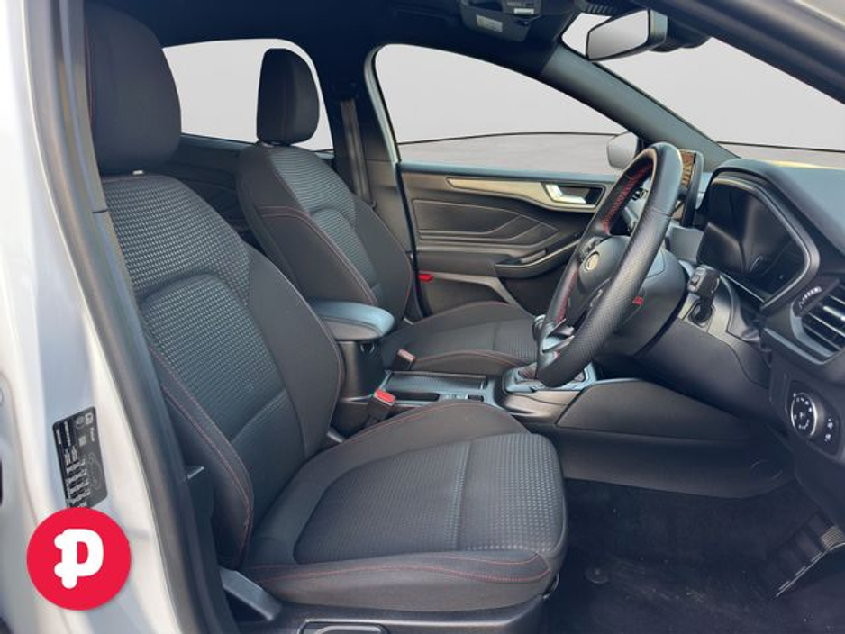 2023 Ford Focus - image 16