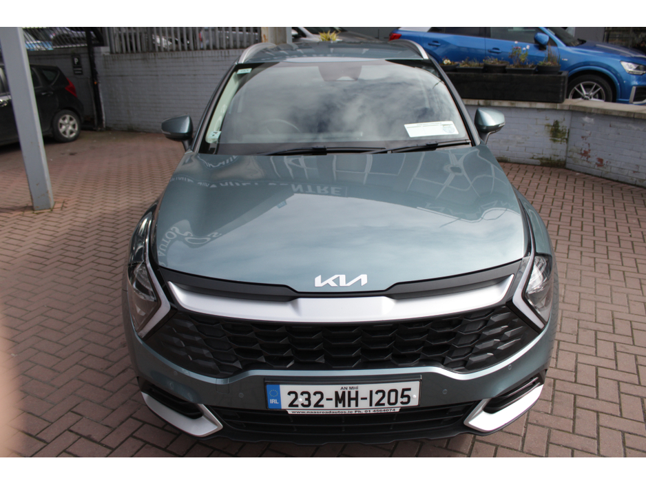 2023 Kia Sportage - image 9