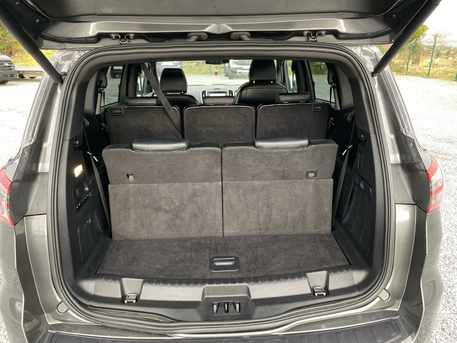 2023 Ford S-Max - image 15