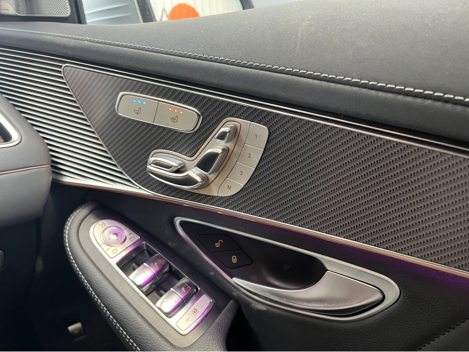 2020 Mercedes-Benz EQC - image 14