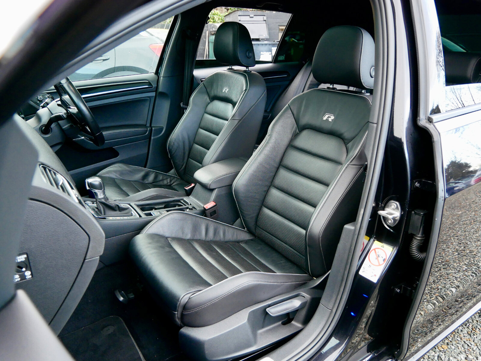 2018 Volkswagen Golf R 2.0 TSI 5DR 310HP 4M R DSG €32,950