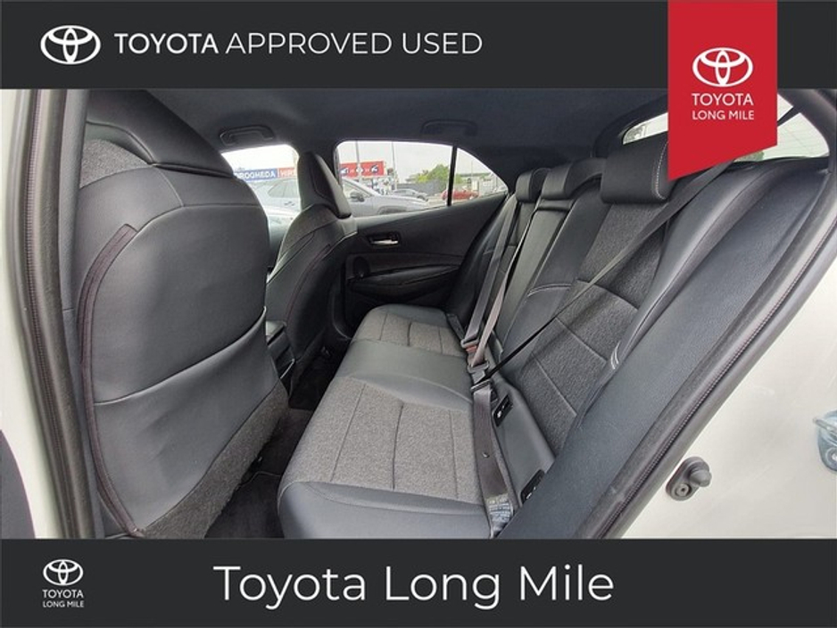 2021 Toyota Corolla - image 8