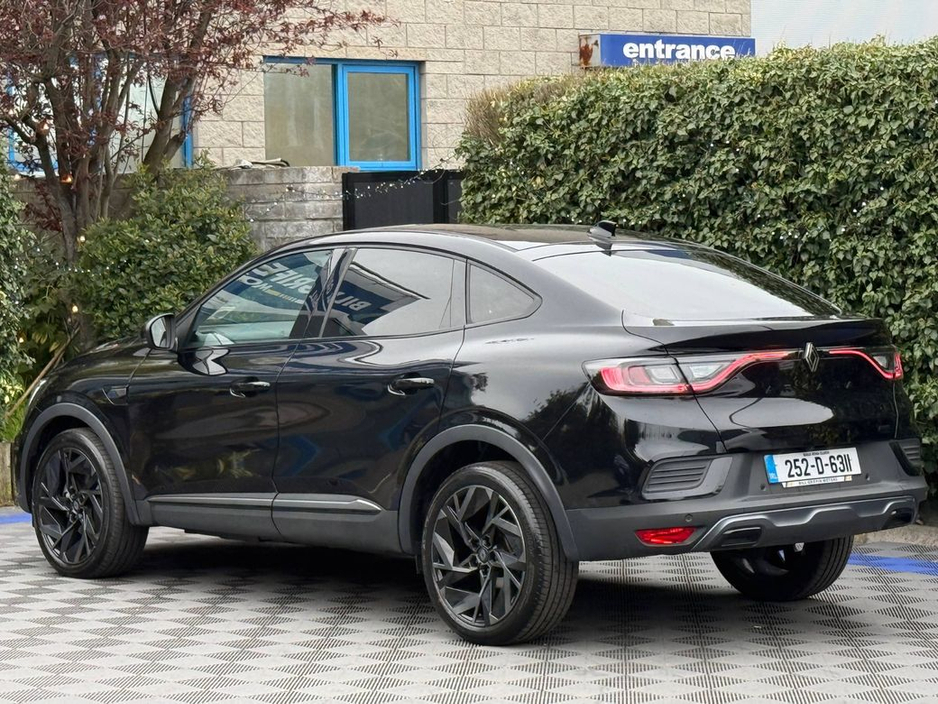 2025 Renault Arkana - image 5