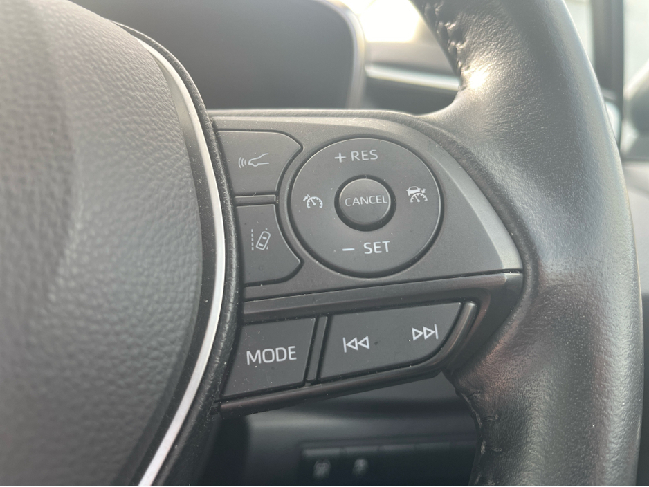 2022 Toyota Corolla - image 13