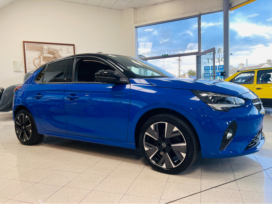 2022 Opel Corsa - image 11