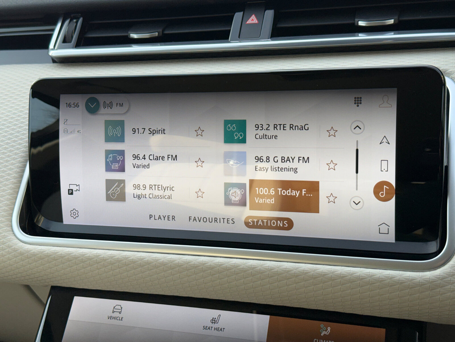 2023 Land Rover Range Rover Velar - image 13