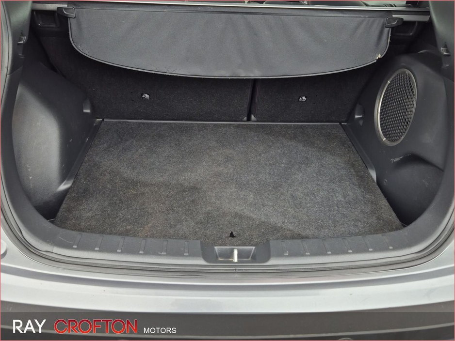 2018 Mitsubishi Eclipse Cross - image 27