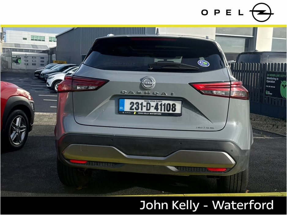 2023 Nissan Qashqai 1.3 PET MILD HYBRID SV PREMIUM €25,895