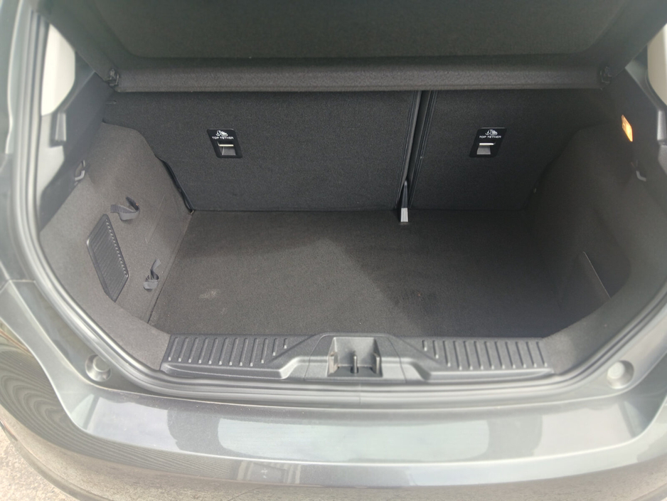 2019 Ford Fiesta - image 25
