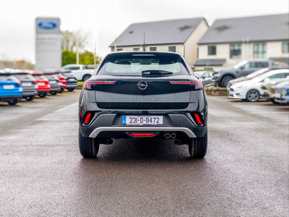 2023 Opel Mokka - image 17