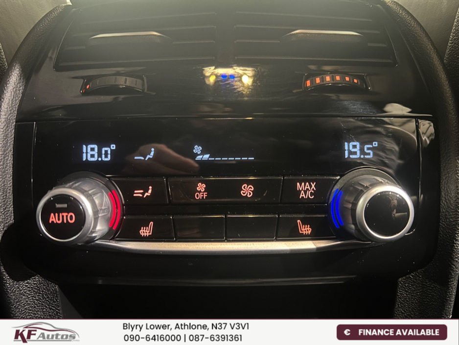 2023 BMW 5 Series - image 23