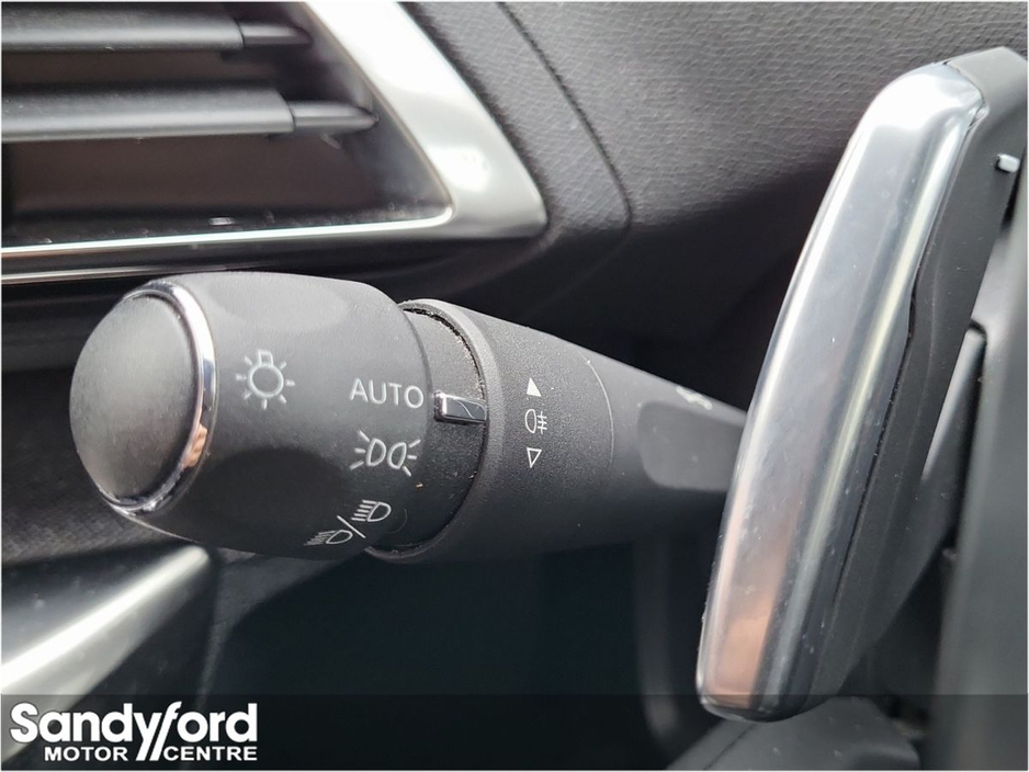 2021 Peugeot 3008 HYBRID2 PHEV 225bhp Allure €25,950