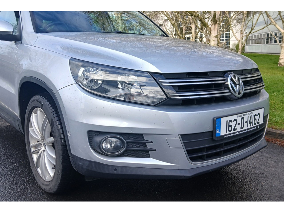 2016 Volkswagen Tiguan - image 5