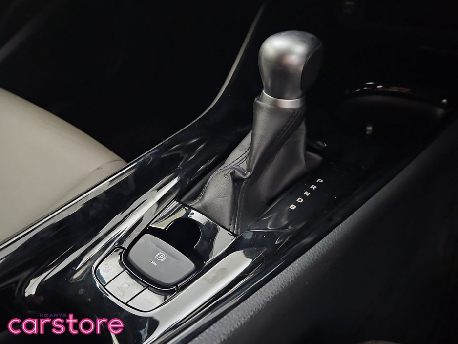 2020 Toyota C-HR 1.8 HYBRID Auto €23,880