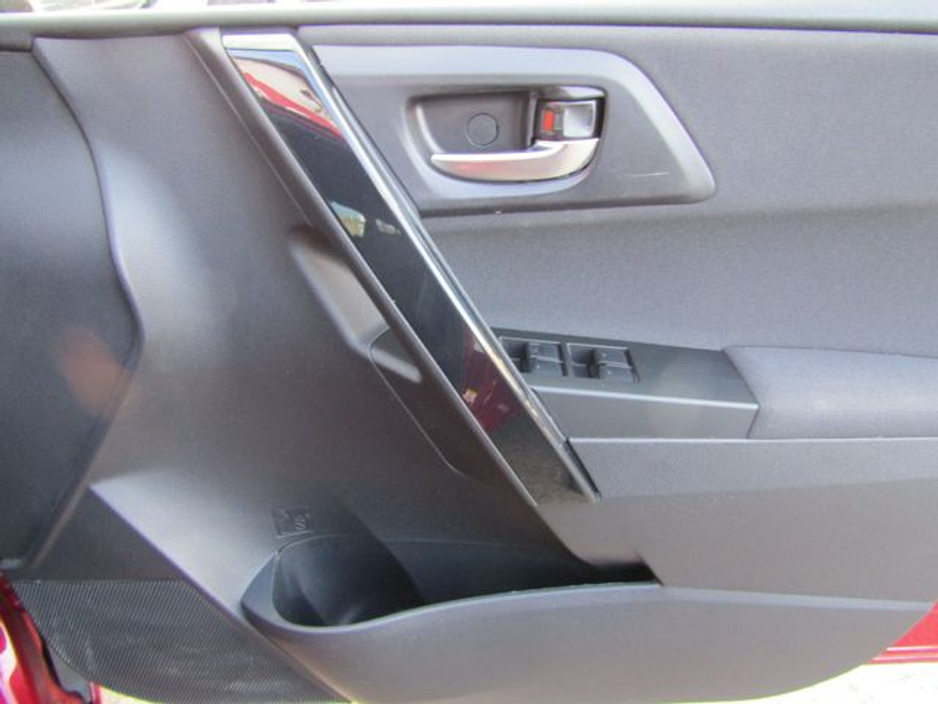 2018 Toyota Auris Hybrid Luna 4DR Auto €16,950