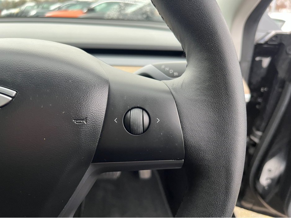 2019 Tesla Model S M3 DUAL MOTOR LR EV //FULL LEATHER HEATED SEATS//PANORAMIC GLASS ROOF//SURROUND PARKING CAMERS// €19,950