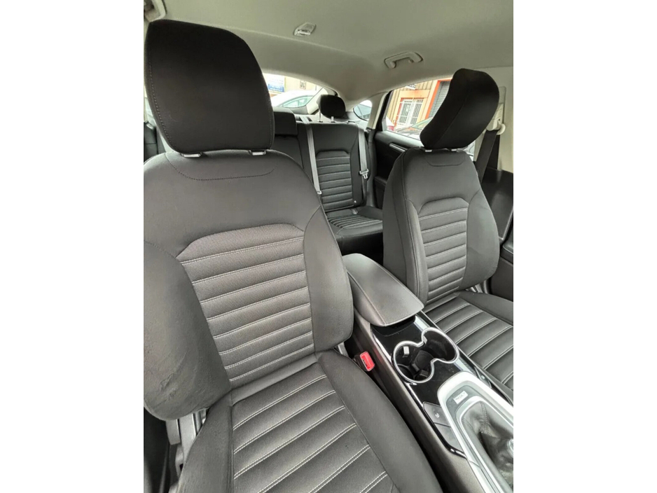 2017 Ford Mondeo 2.0TDCi 150PS Titanium €9,500