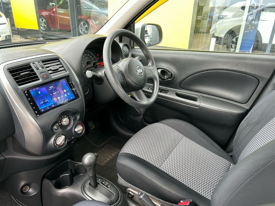 2013 Nissan Micra - image 2