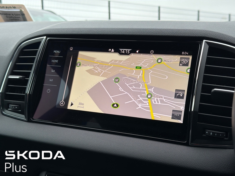 2022 Skoda Karoq - image 12