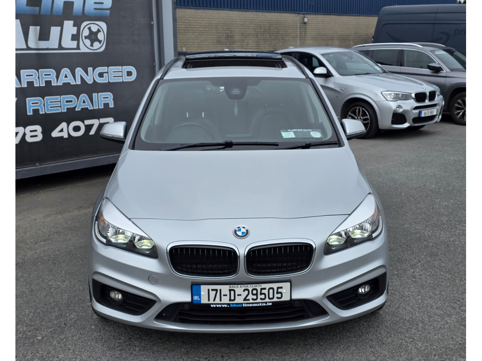 2017 BMW 2 Series - image 2