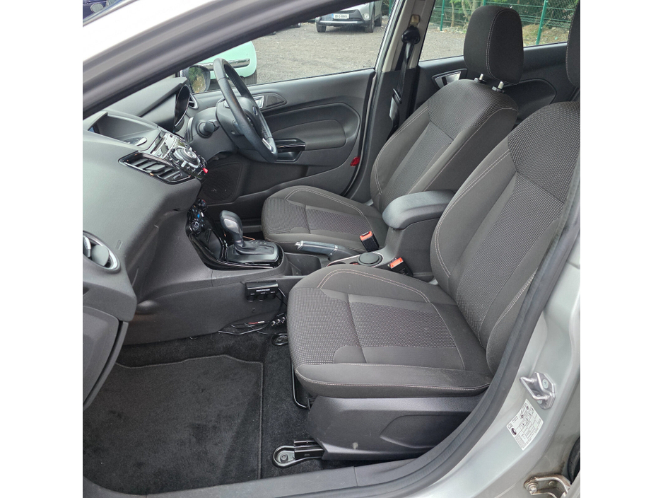 2016 Ford Fiesta 1.25 82PS Titanium €10,450