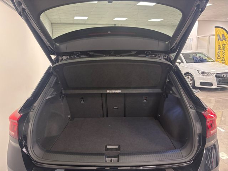 2020 Volkswagen T-Roc 2.0 TDI 150bhp R-Line DSG €24,950
