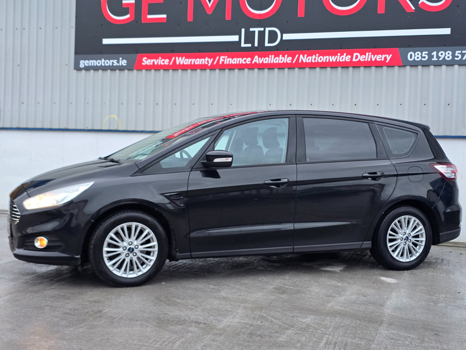 2017 Ford S-Max 2.0 TDCi 150PS Zetec €12,950