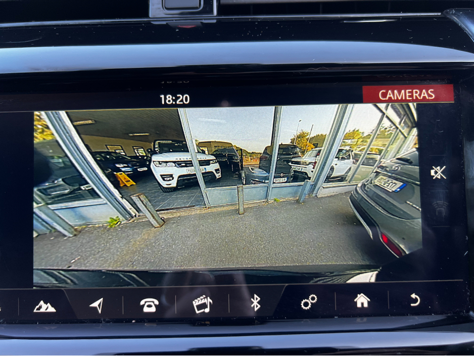 2020 Land Rover Discovery Sport - image 15