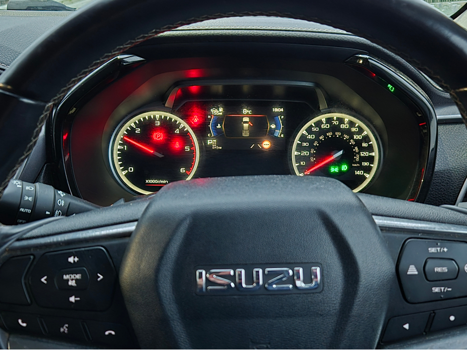 2023 Isuzu D-MAX DL40 AUTO  Vat included. €41,250