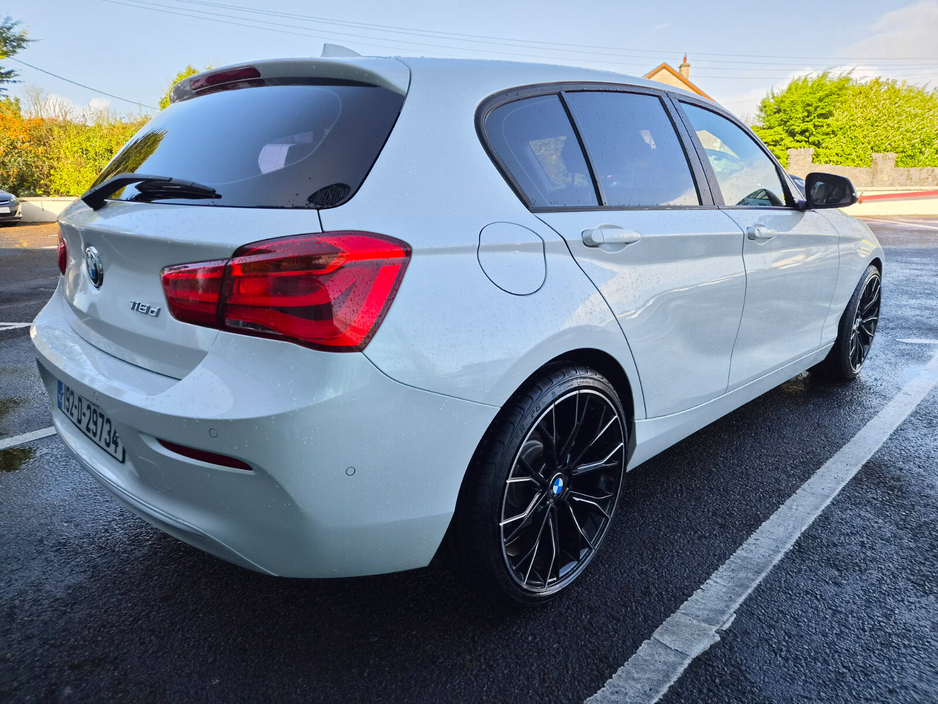 2019 BMW 1 Series - image 3