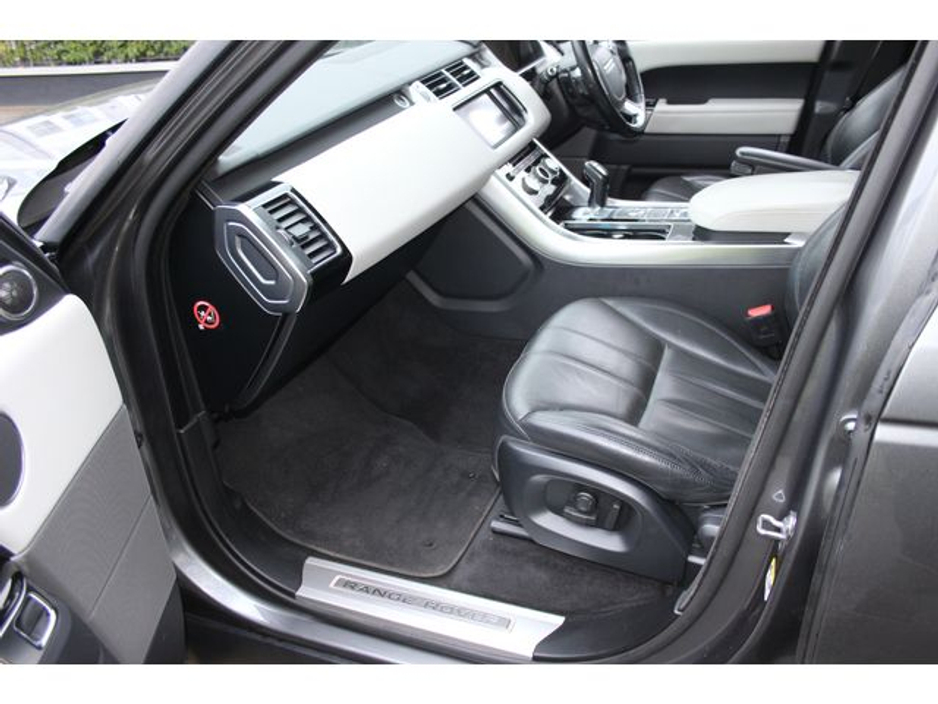2016 Land Rover Range Rover Sport HSE DYN V6 306HP 5DR A €29,950