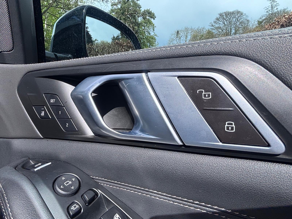 2023 BMW X5 - image 18