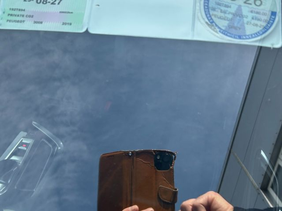 2019 Peugeot 3008 - image 5