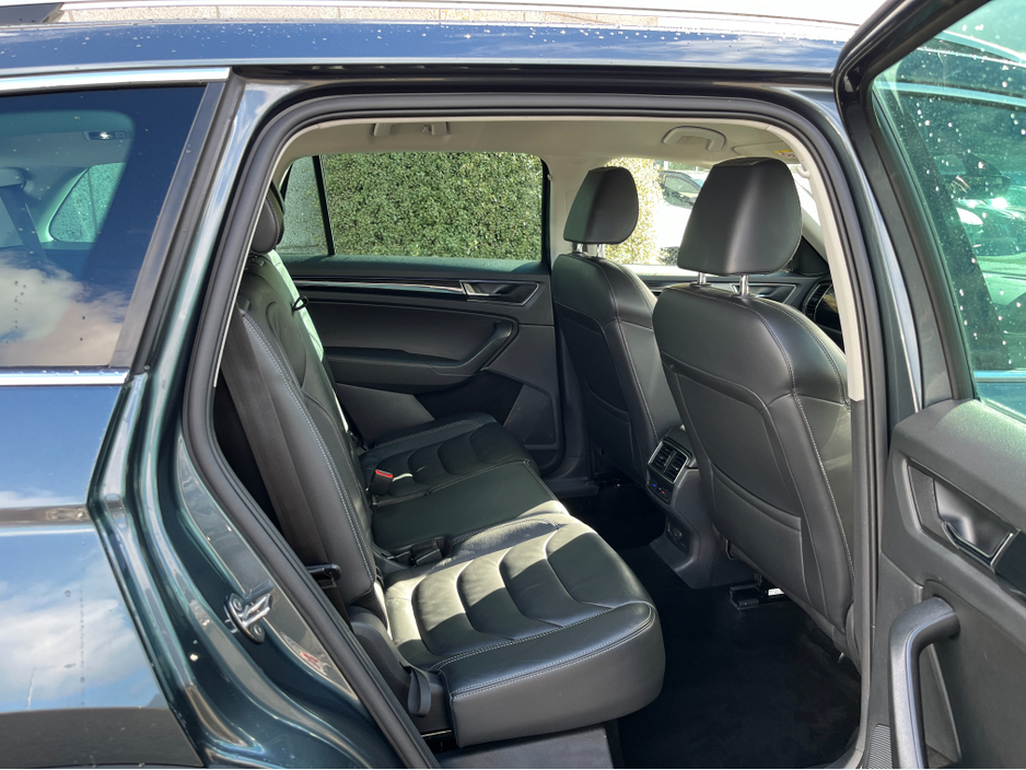 2020 Skoda Kodiaq - image 11