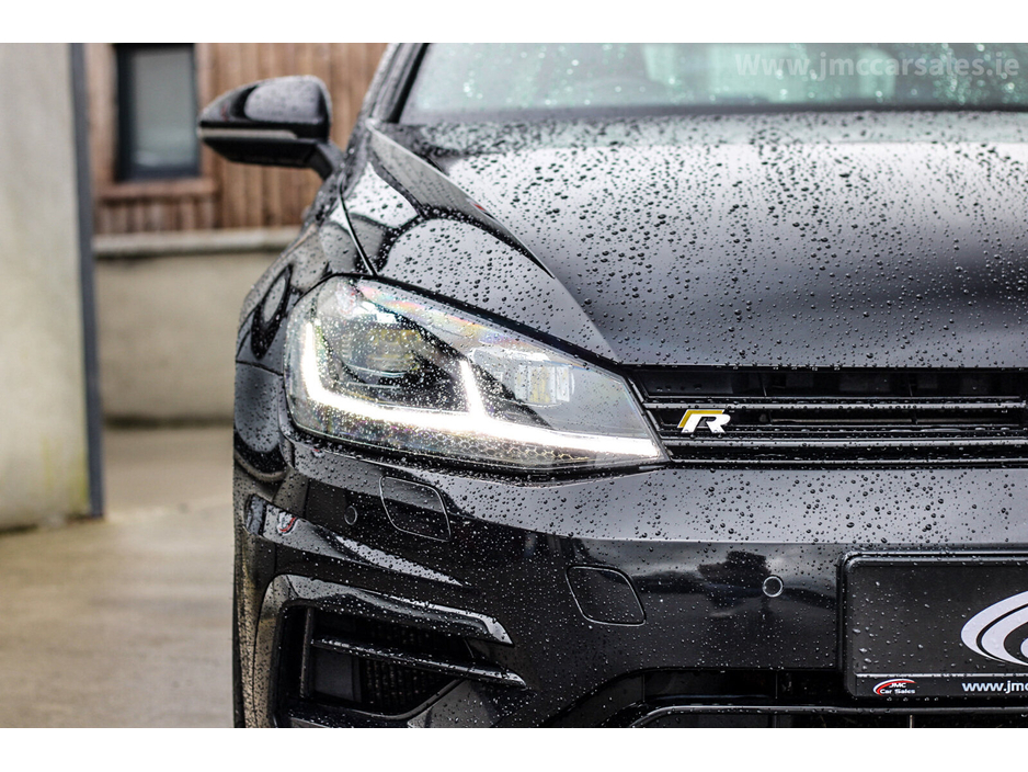 2019 Volkswagen Golf - image 8