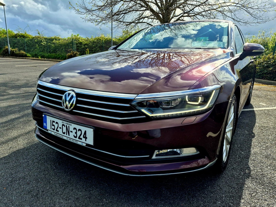 2015 Volkswagen Passat - image 8