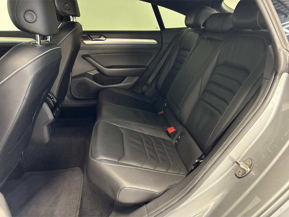 2020 Volkswagen Arteon 2.0 TSI R-LINE 190BHP**NEW NCT**PANORAMIC SUNROOF**BLACK LEATHER INTERIOR**FRONT HEATED SEATS**REVERSE CAMERA**PARKING SENSORS**KEYLESS START**DUAL CLIMATE CONTROL**APPLE CARPLAY**FINANCE AVAILABLE** €32,995