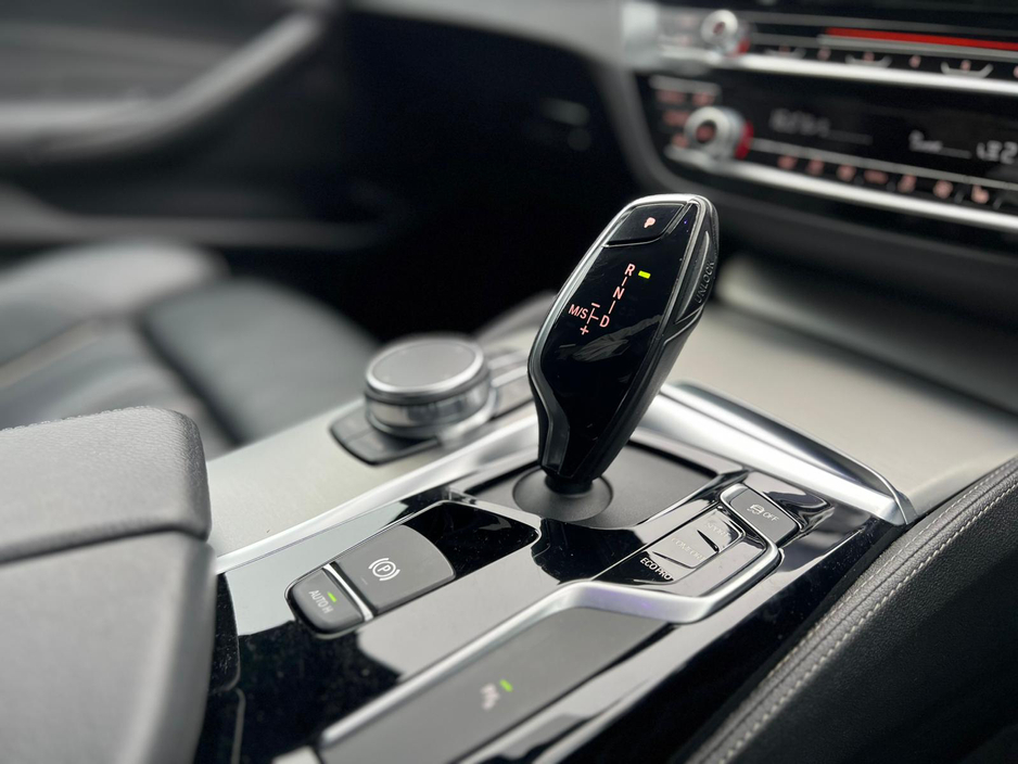 2018 BMW 5 Series 520D G30 M SPORT M PERF 4DR AUTO €25,950