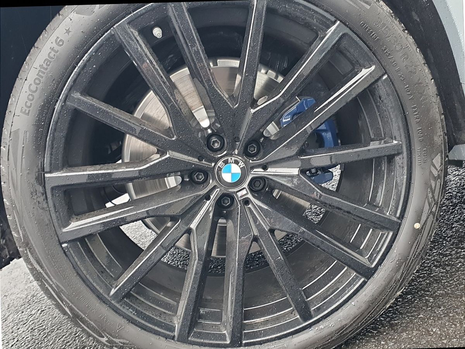 2026 BMW X5 - image 14