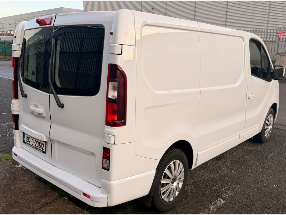 2019 Renault Trafic High Spec €14,593