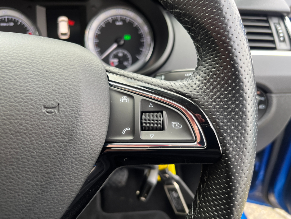 2018 Skoda Octavia COMBI STYLE AUTOMATIC 1.0 TSI 115HP //HIGH SPEC//SAT NAV//REVERSE CAMERA//LOW MILES// €17,950